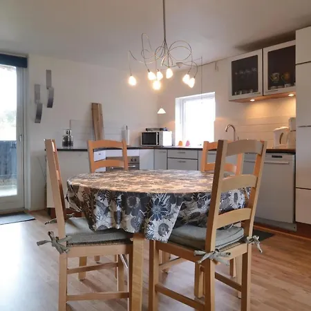Gorgeous In With Kitchen