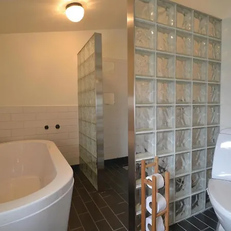 Bakken Semesterbostad